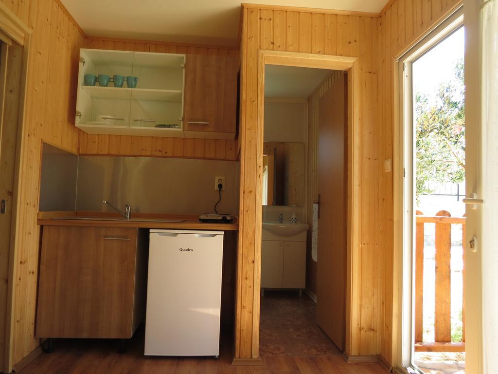 Campsite Kaya Pakoštane Eksteriør billede
