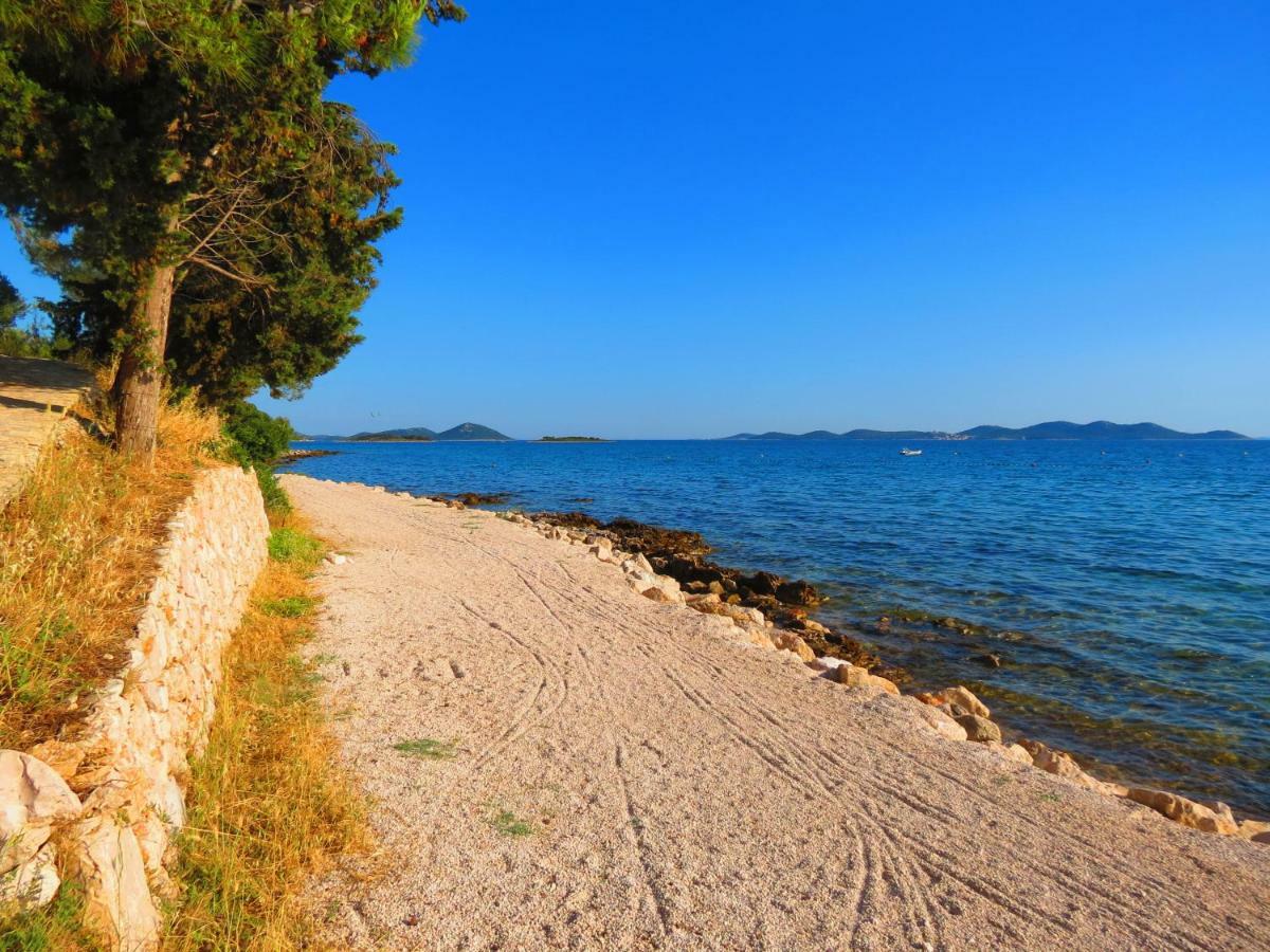 Campsite Kaya Pakoštane Eksteriør billede